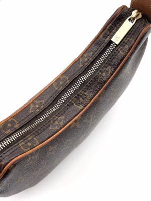 Louis Vuitton Croissant PM